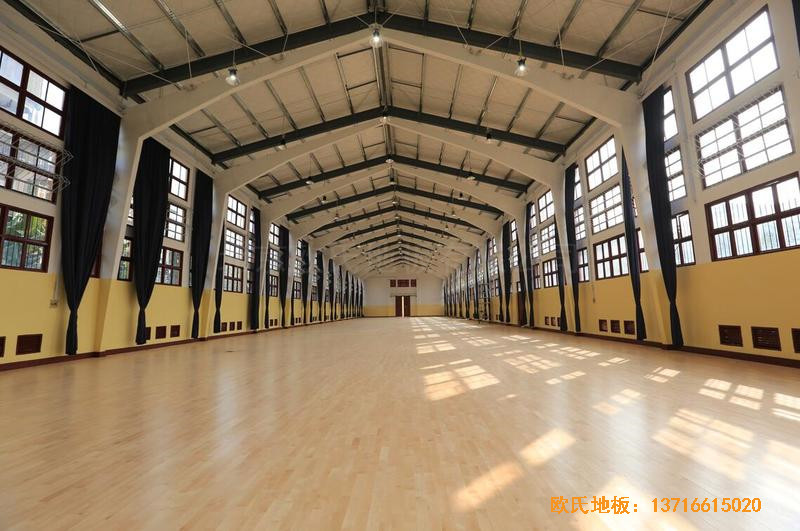 福建中国女排中国队训练基地排球场馆运动地板施工案例4