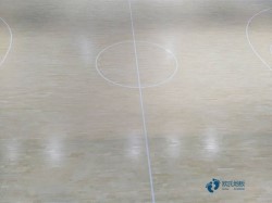 �������򳡵ذ�Ϻõ�����Щ����