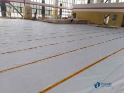 �������򳡵�ľ�ذ�Ʒ������