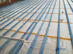 ȥ������������ľ�ذ�һ�����Ǯ